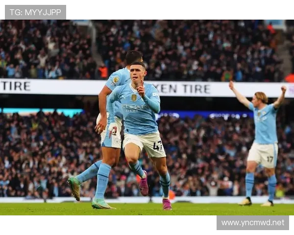 阿尔瓦雷斯 vs 福登：曼城多面手的战术角色与效率对比