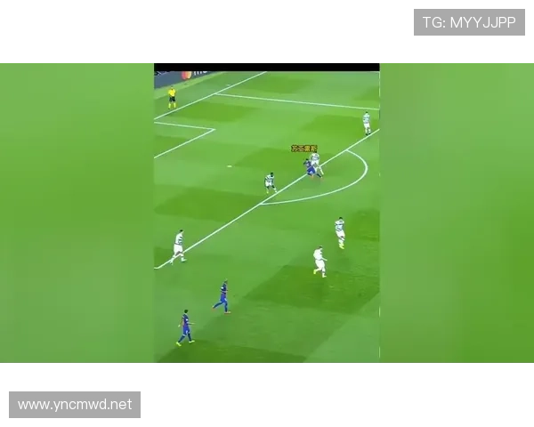 从街头少年到世界顶级中锋：苏亚雷斯的逆袭人生