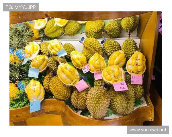 张楠朋友圈随手一拍就是高级感，看着又甜又穷的感觉太像吃瓜群众的日常