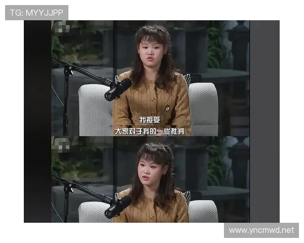 张家齐看着像隔壁小弟，刷到他朋友圈那几张账单我都不好意思点开